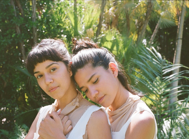 https://www.sarahvivianavaldez.com/files/gimgs/th-15_w-birfurcate-03.jpg